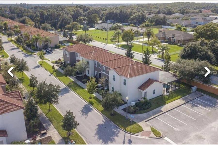 Property photo for 1050 LAS FUENTES DRIVE, Kissimmee, FL