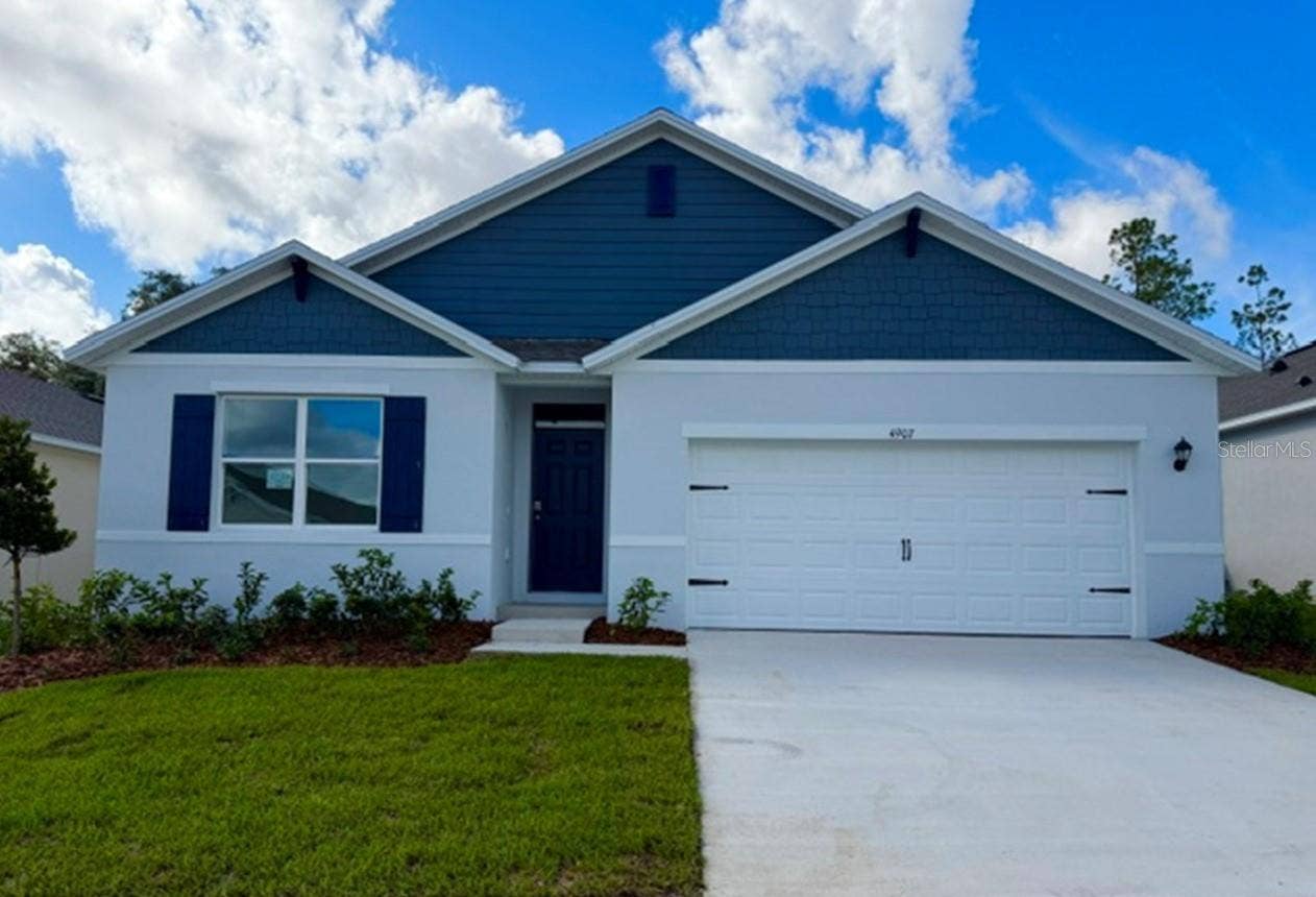 4907 MARSHELDER STREET, Apopka, FL 32712
