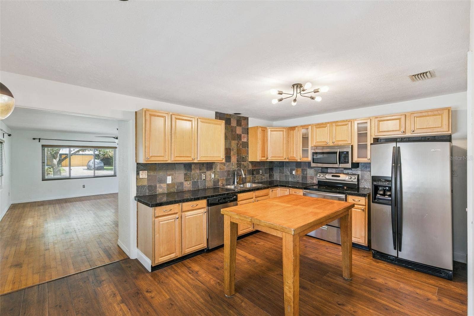 1652 BERKSHIRE AVENUE, Winter Park, FL 32789 Kitchen