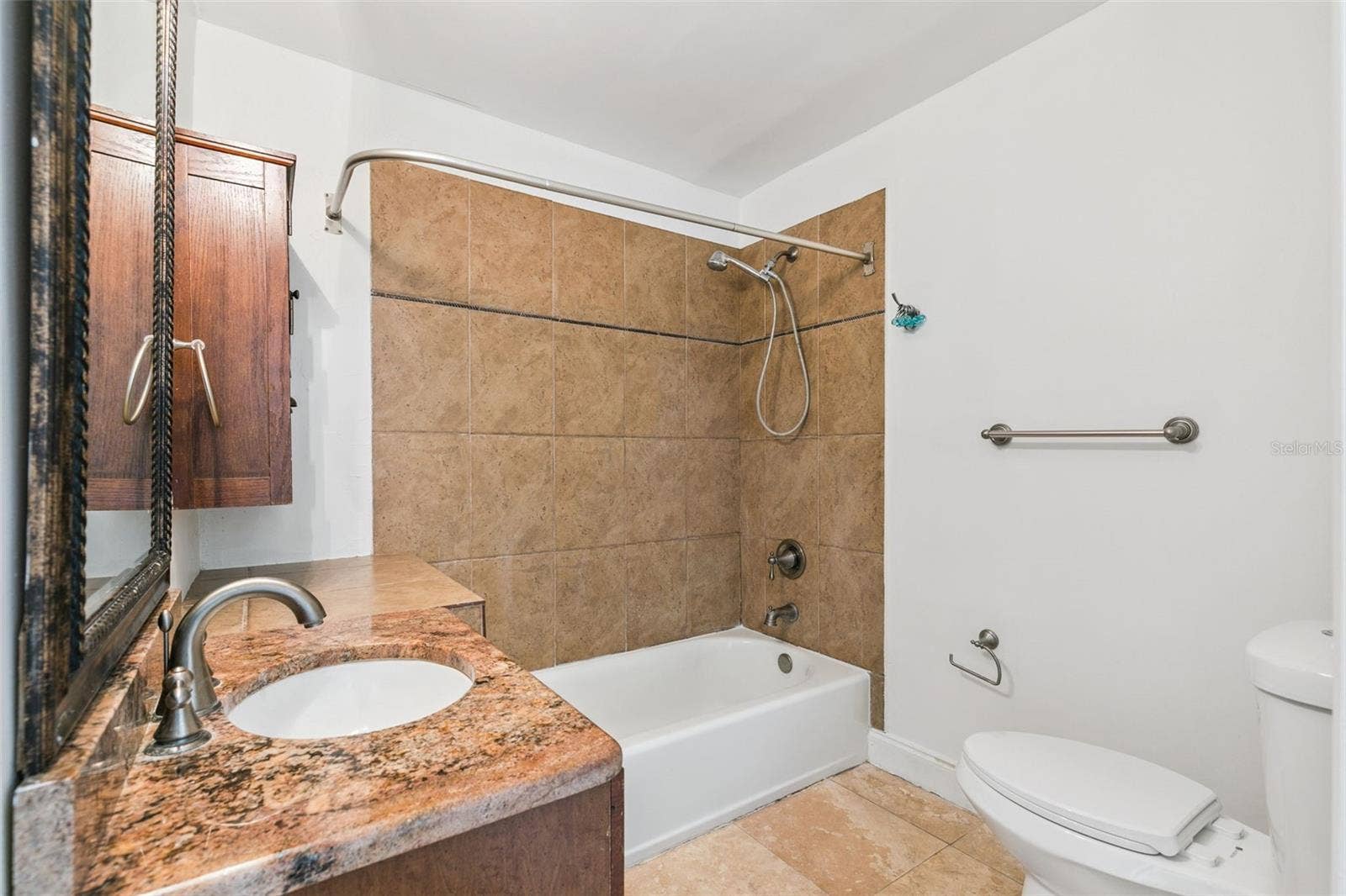 1652 BERKSHIRE AVENUE, Winter Park, FL 32789 Full Bath