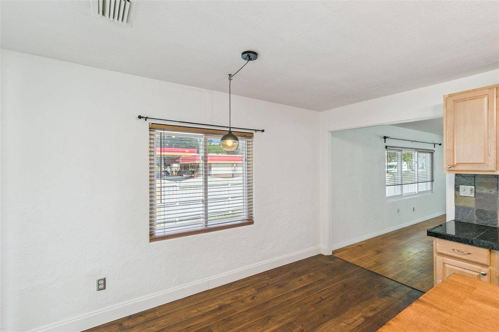 1652 BERKSHIRE AVENUE, Winter Park, FL 32789 Dinette