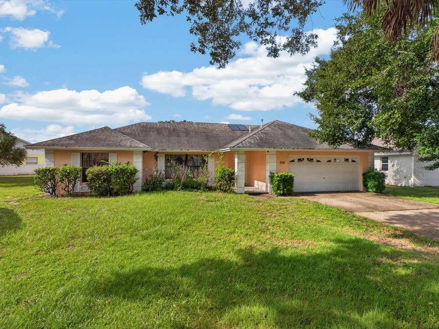 Property photo for 1016 LESTER RIDGE COURT, Kissimmee, FL