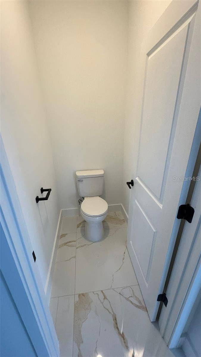 6390 CHORUS DRIVE, Mascotte, FL 34753
