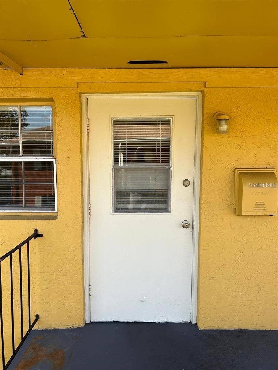1627 W OAK RIDGE ROAD, #D, Orlando, FL 32809