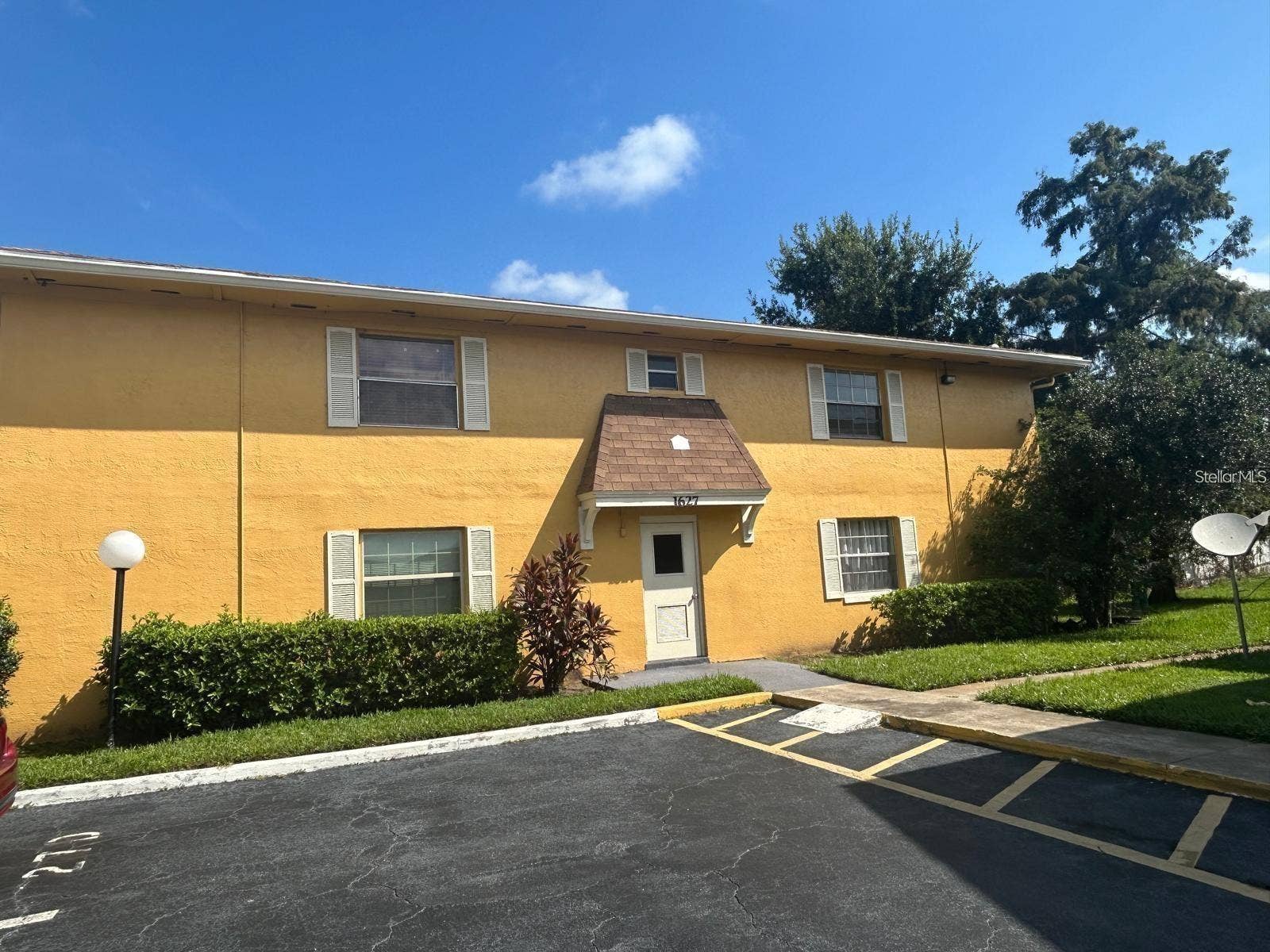 1627 W OAK RIDGE ROAD, #D, Orlando, FL 32809