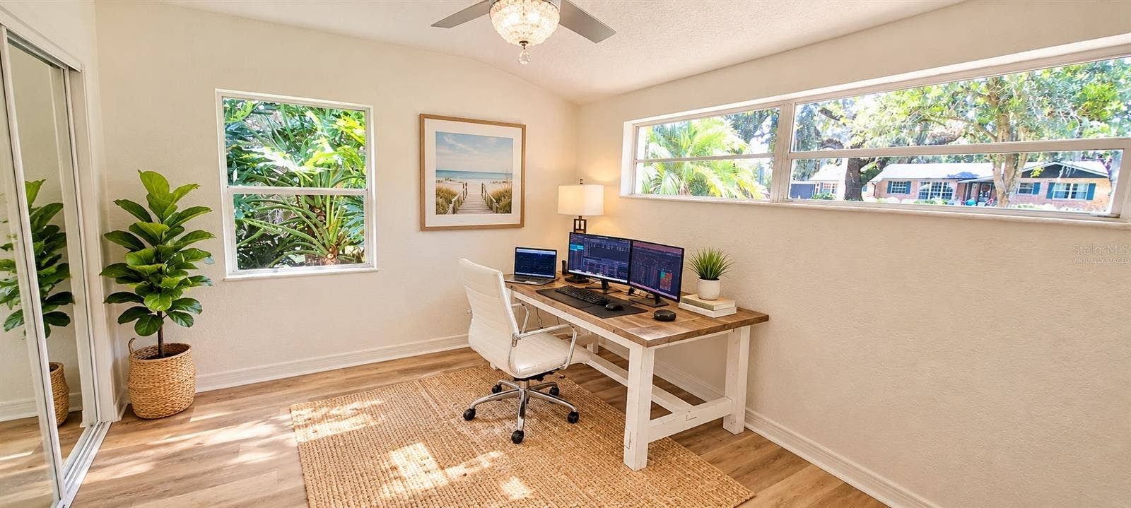 3017 BAY LAKE ROAD, Orlando, FL 32808 Virtually Staged