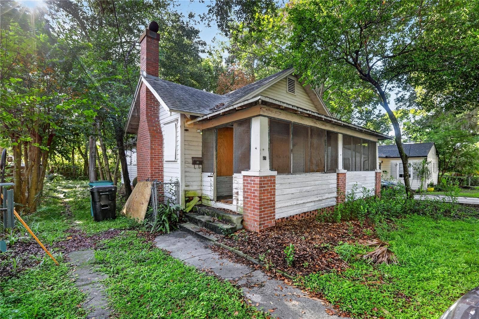 27 N MILLS AVENUE, Orlando, FL 32801 27 N MILLS AVENUE, Orlando, FL 32801