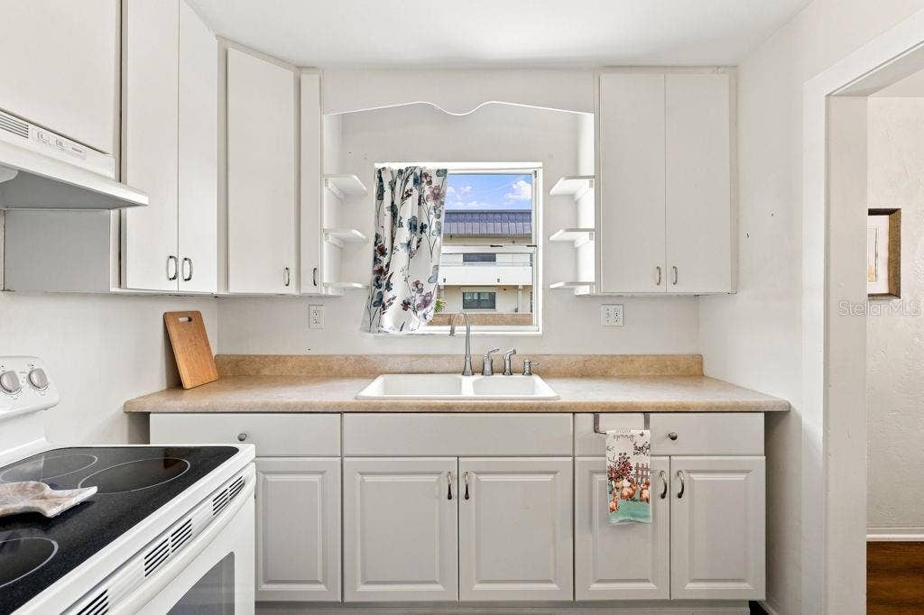 379 MORNINGSIDE AVENUE, Daytona Beach, FL 32118 379 MORNINGSIDE AVENUE, Daytona Beach, FL 32118