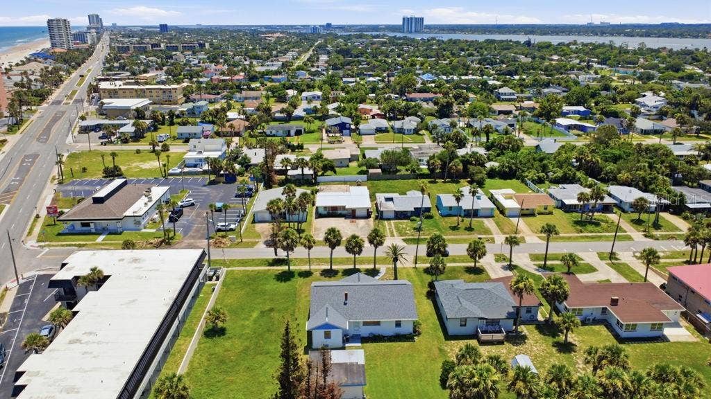 379 MORNINGSIDE AVENUE, Daytona Beach, FL 32118 379 MORNINGSIDE AVENUE, Daytona Beach, FL 32118