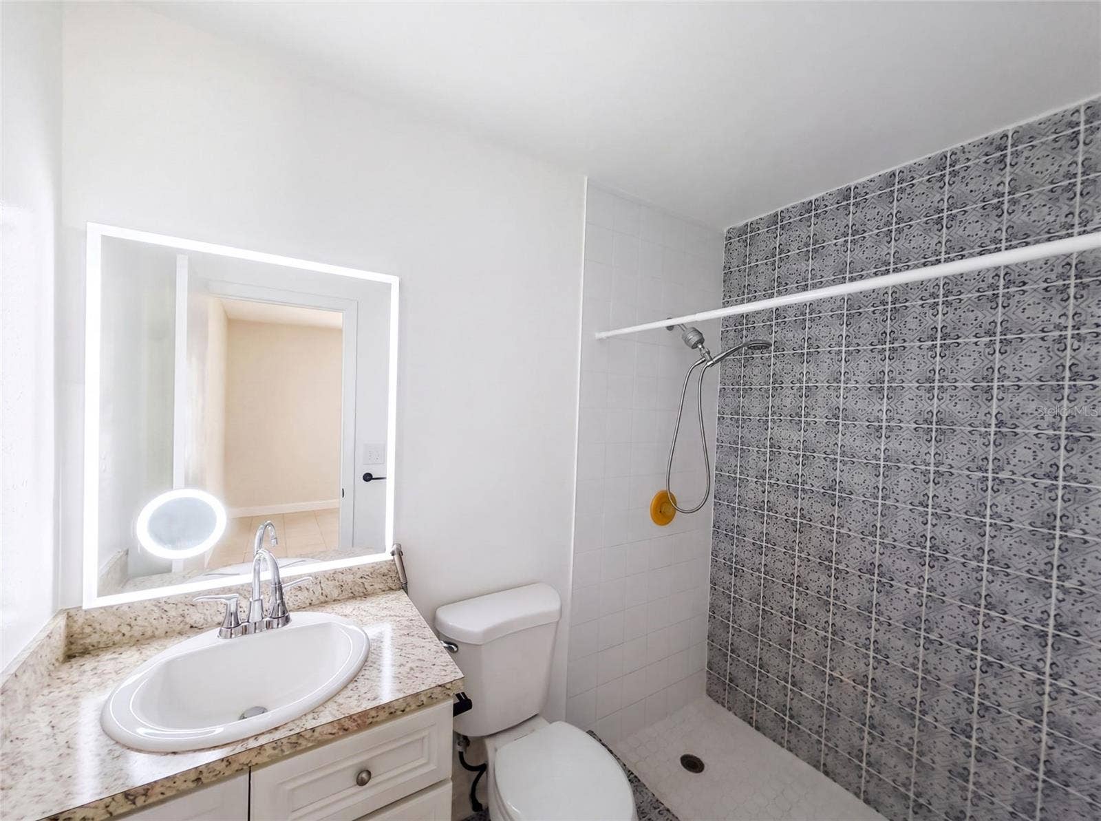 7233 THOMAS JEFFERSON CIRCLE W, Bartow, FL 33830 7233 THOMAS JEFFERSON CIRCLE W, Bartow, FL 33830