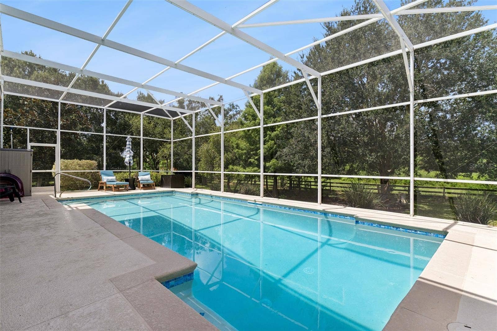 Screen Pool