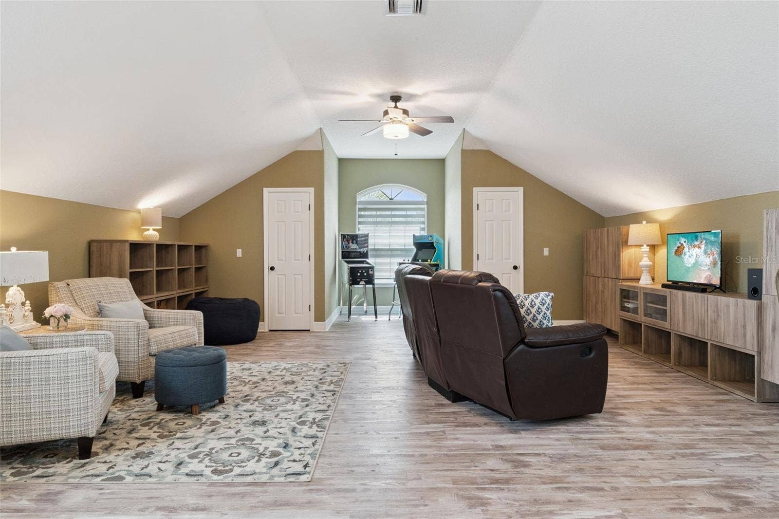 Bonus Room/Loft