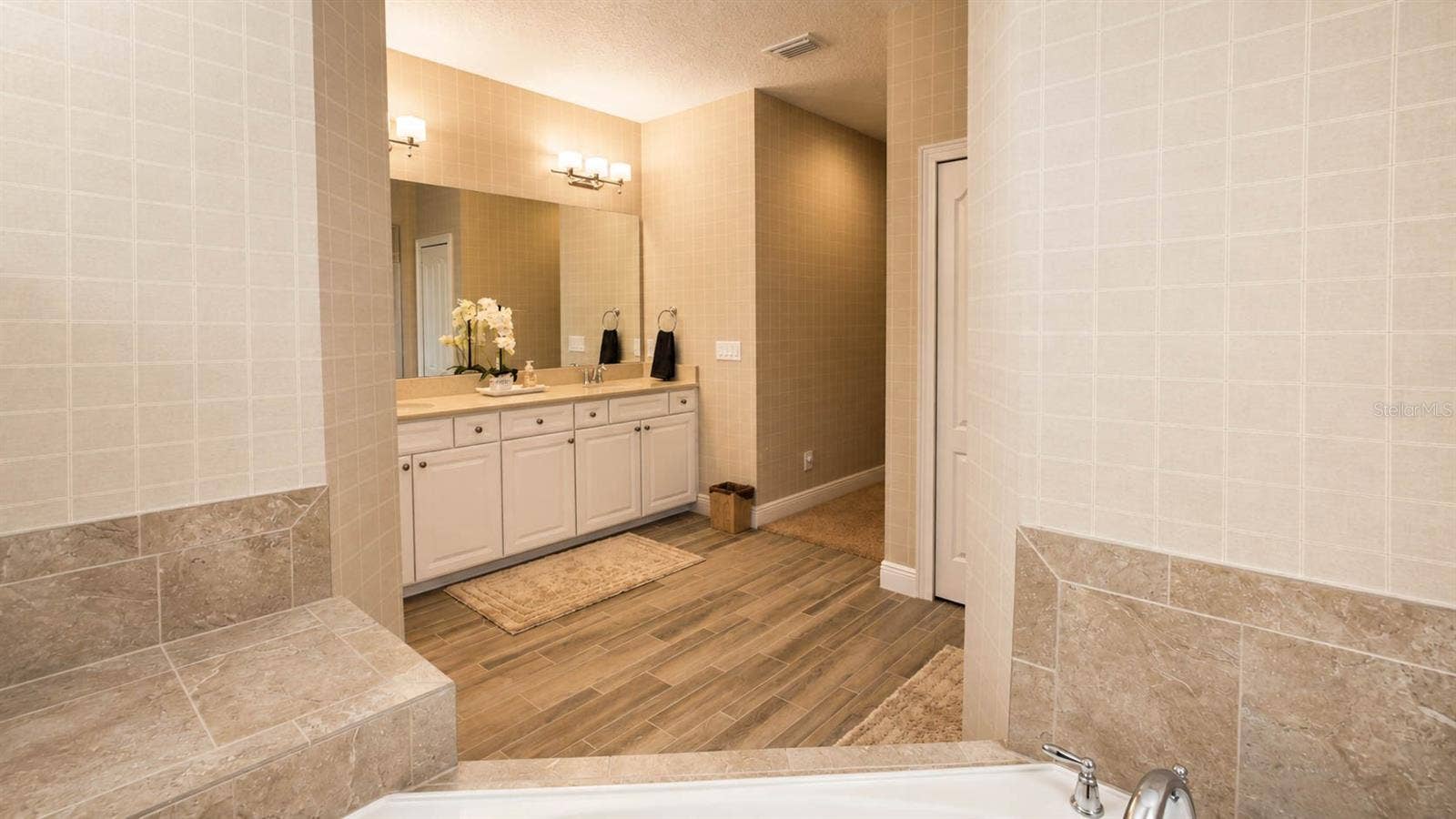 7467 LAKE ALBERT DRIVE, Windermere, FL 34786