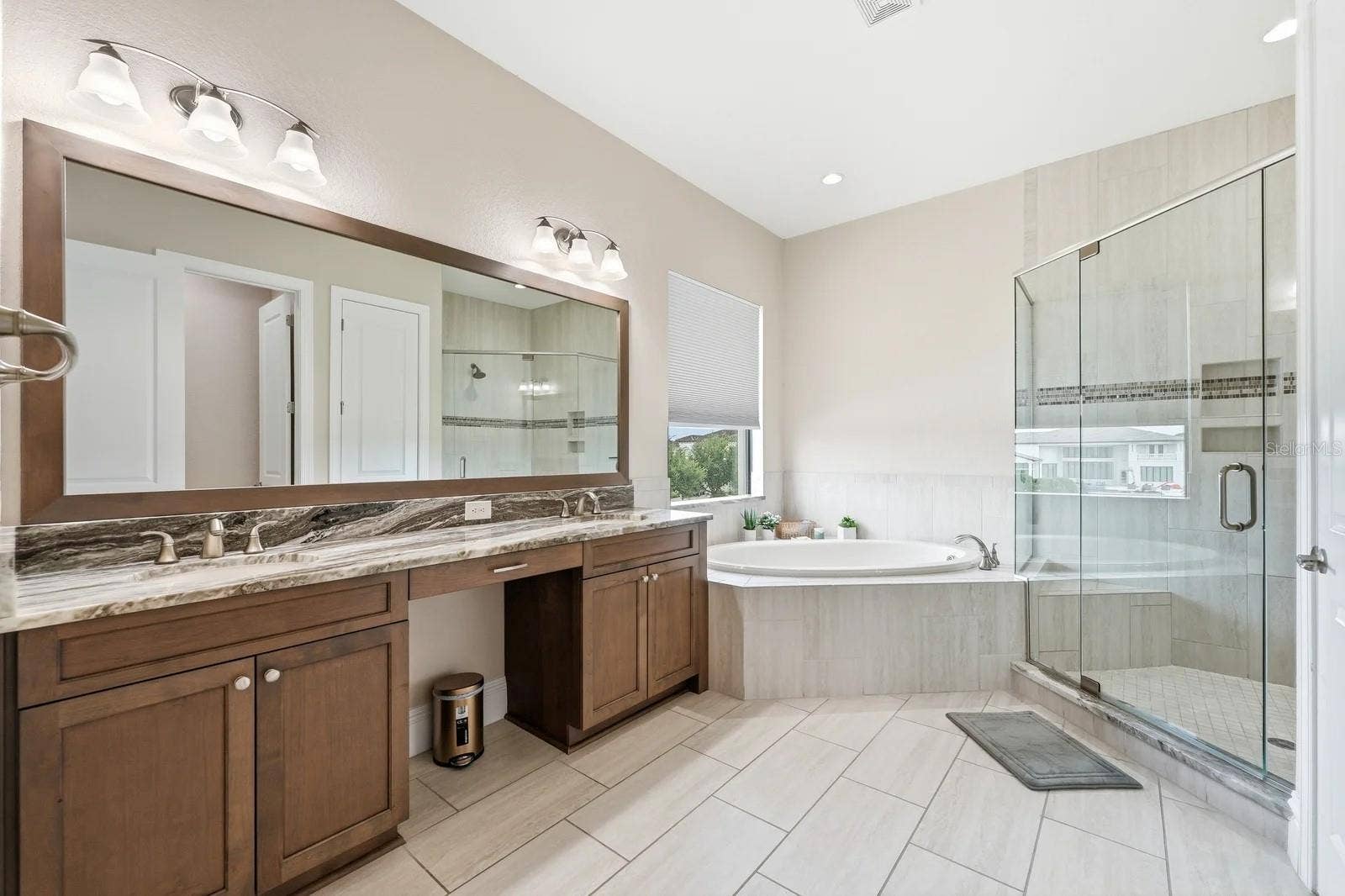 3986 ISABELLA CIRCLE, Windermere, FL 34786 3986 ISABELLA CIRCLE, Windermere, FL 34786