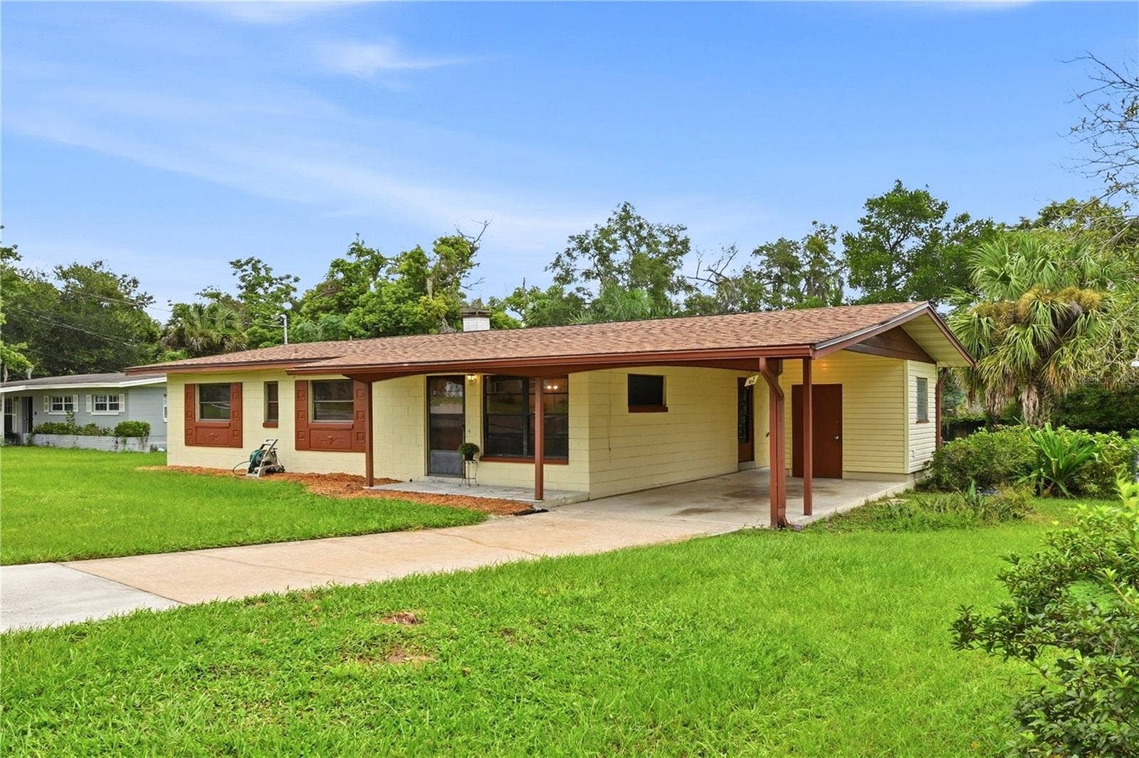 107 OAK STREET, Altamonte Springs, FL 32714