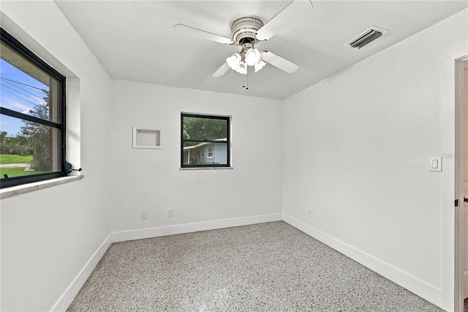 107 OAK STREET, Altamonte Springs, FL 32714