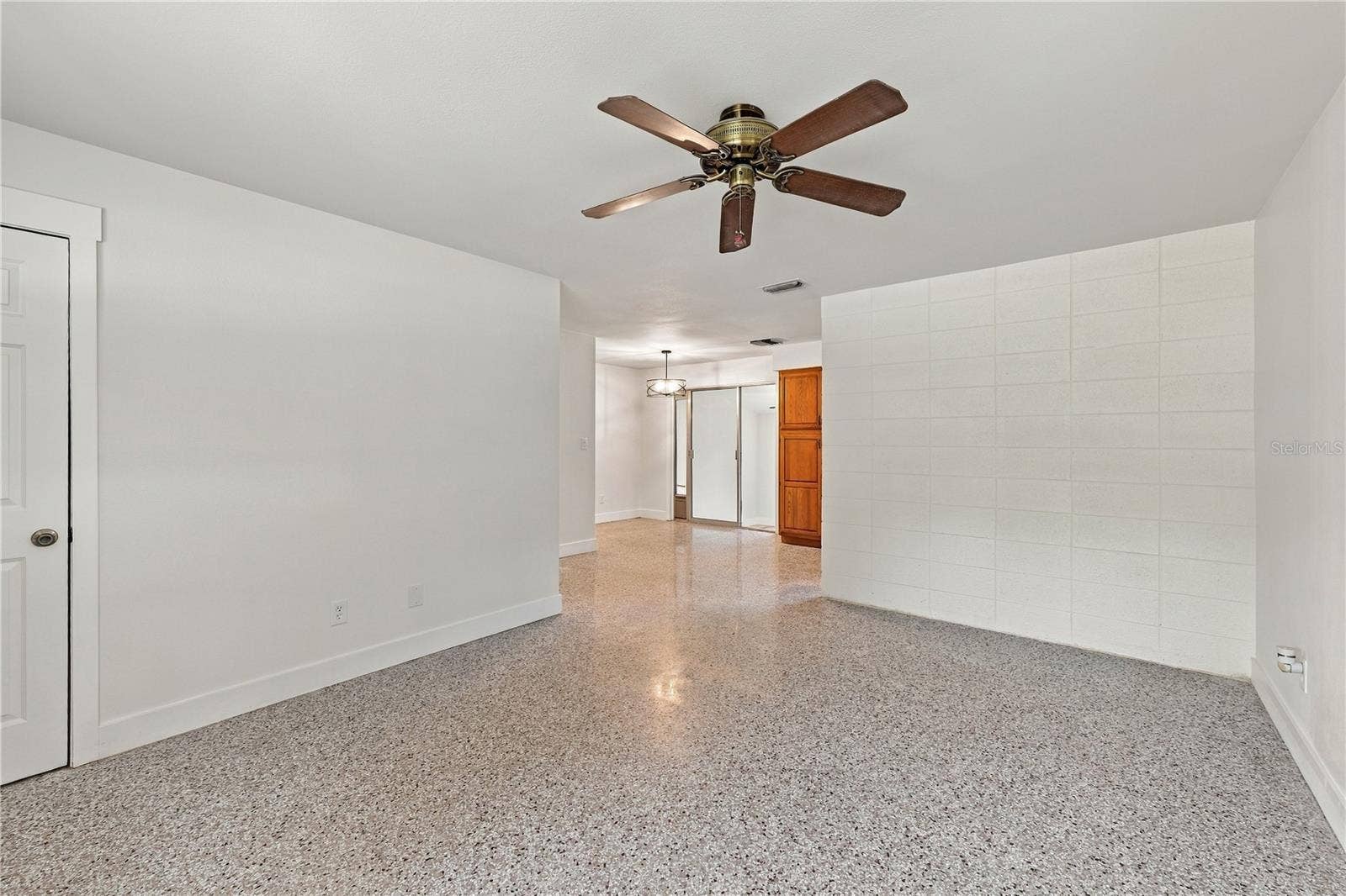 107 OAK STREET, Altamonte Springs, FL 32714
