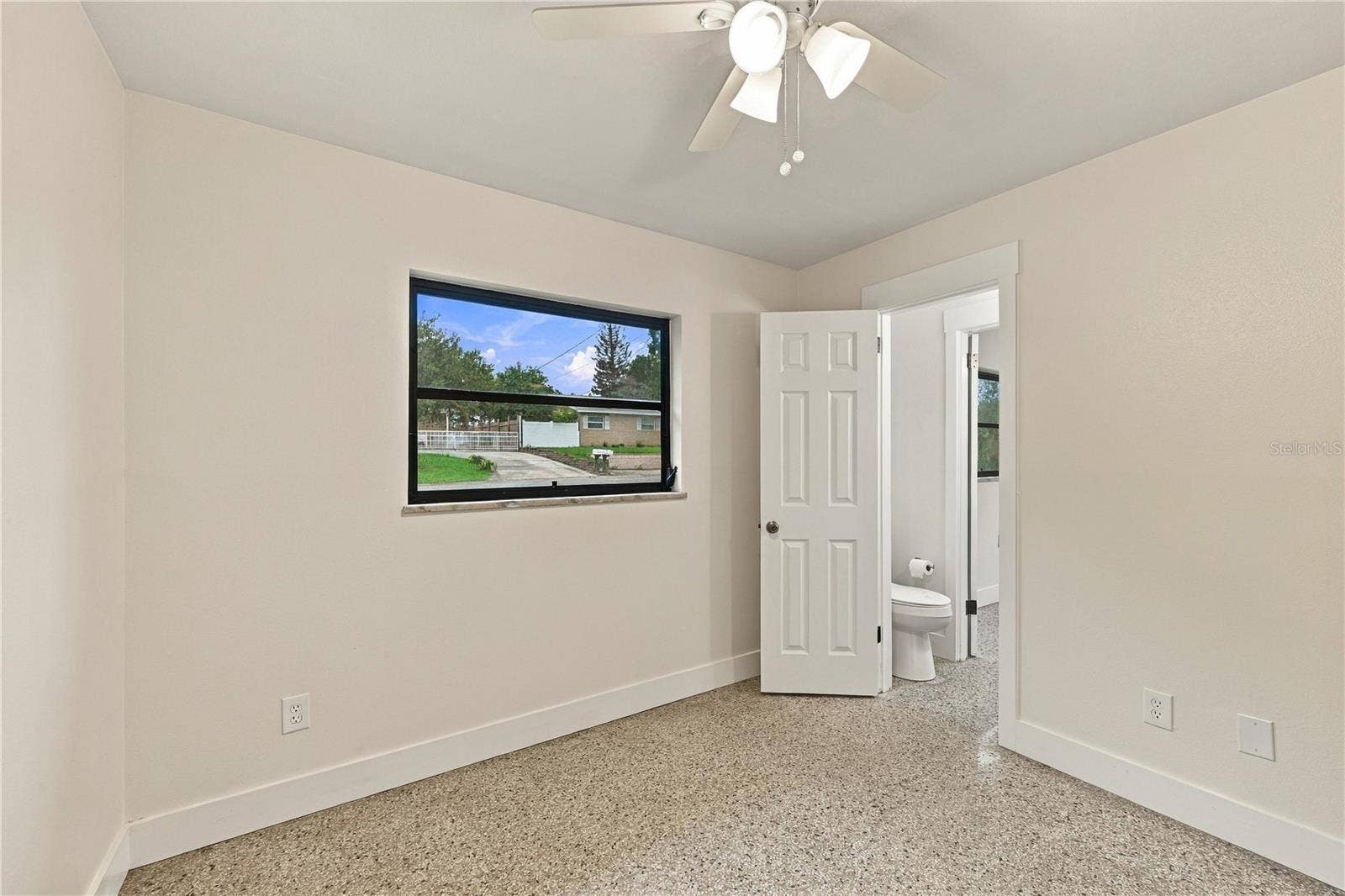 107 OAK STREET, Altamonte Springs, FL 32714