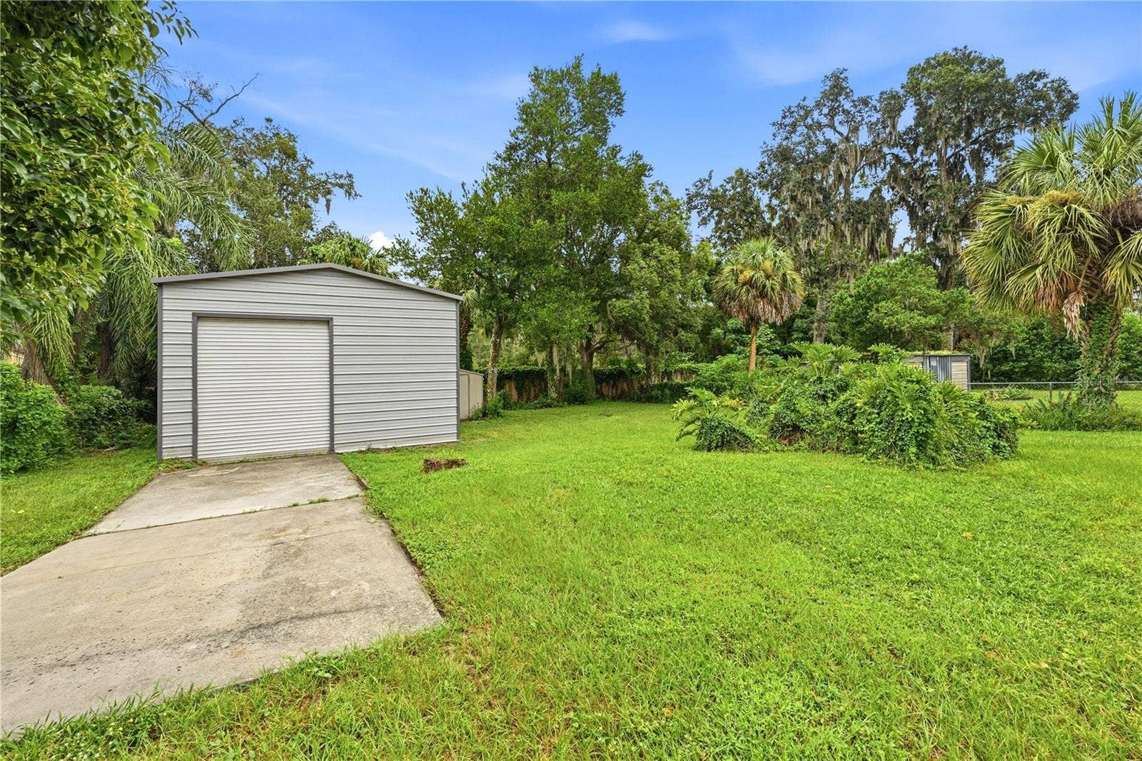 107 OAK STREET, Altamonte Springs, FL 32714
