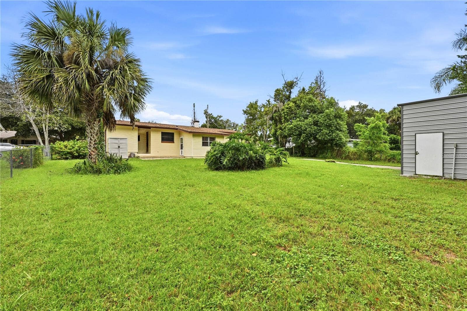 107 OAK STREET, Altamonte Springs, FL 32714