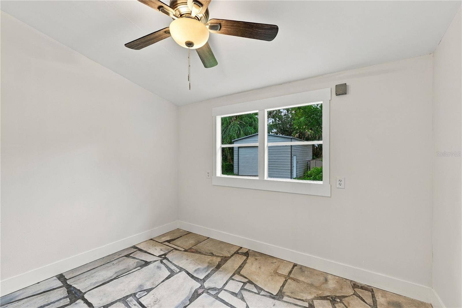 107 OAK STREET, Altamonte Springs, FL 32714