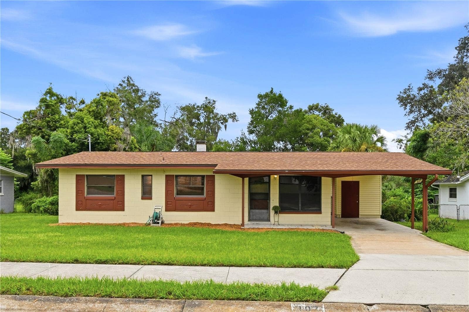 107 OAK STREET, Altamonte Springs, FL 32714