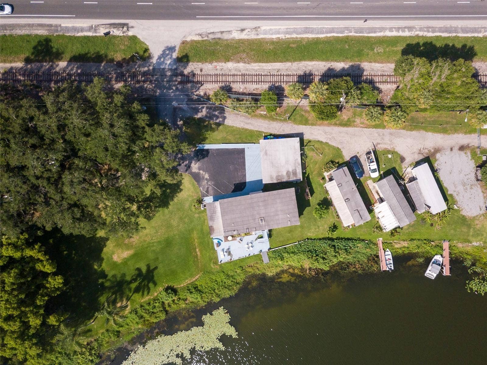 3637 N ORANGE BLOSSOM TRAIL, Orlando, FL 32804 3637 N ORANGE BLOSSOM TRAIL, Orlando, FL 32804
