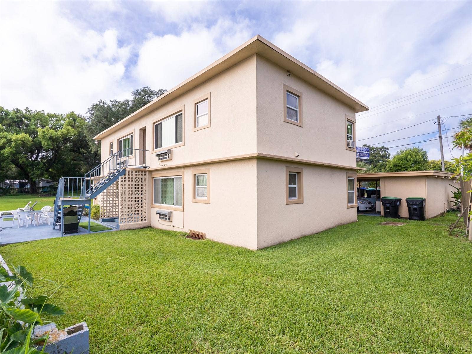 3637 N ORANGE BLOSSOM TRAIL, Orlando, FL 32804 3637 N ORANGE BLOSSOM TRAIL, Orlando, FL 32804