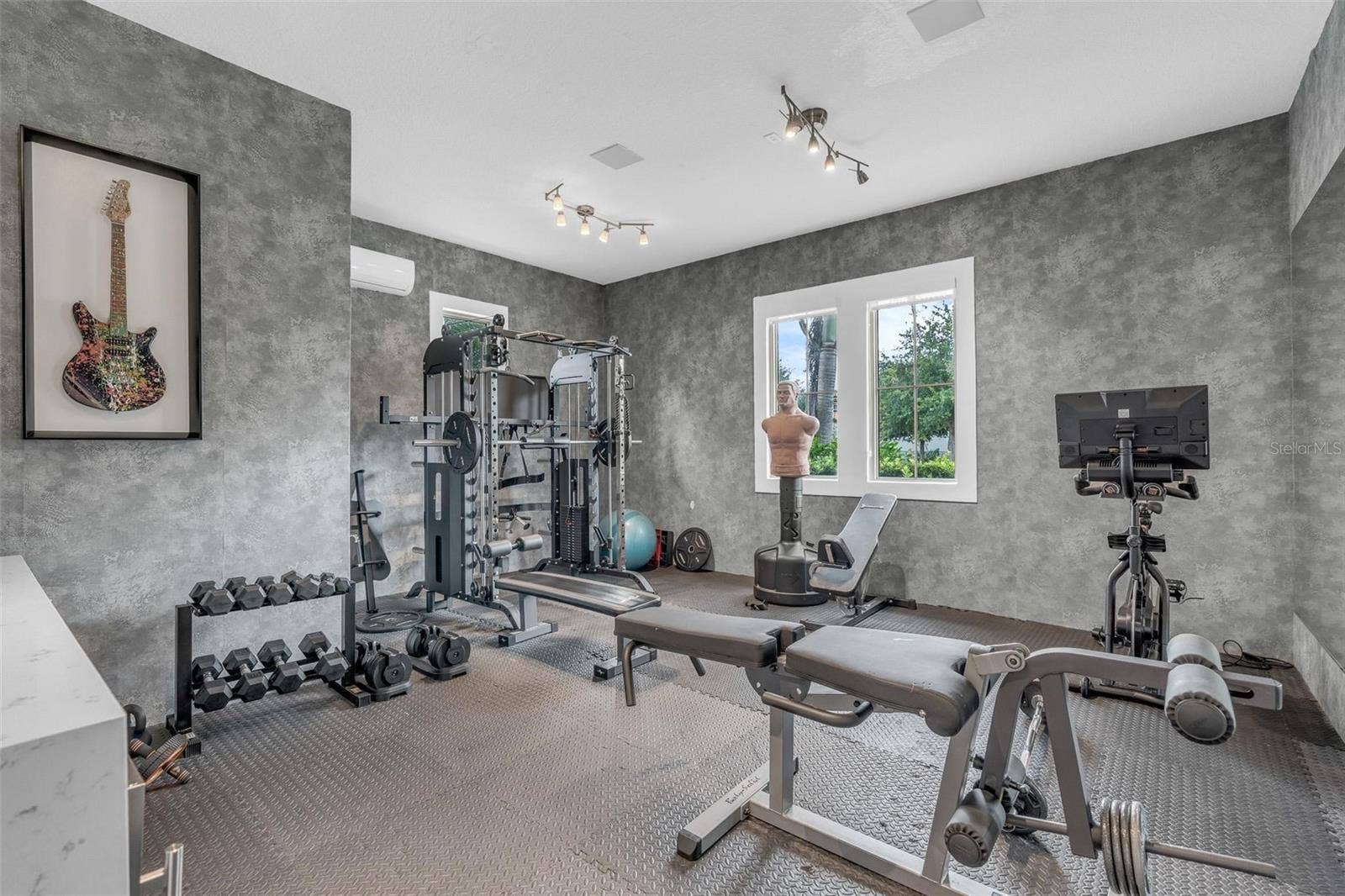 15675 PANTHER LAKE DRIVE, Winter Garden, FL 34787 15675 PANTHER LAKE DRIVE, Winter Garden, FL 34787
