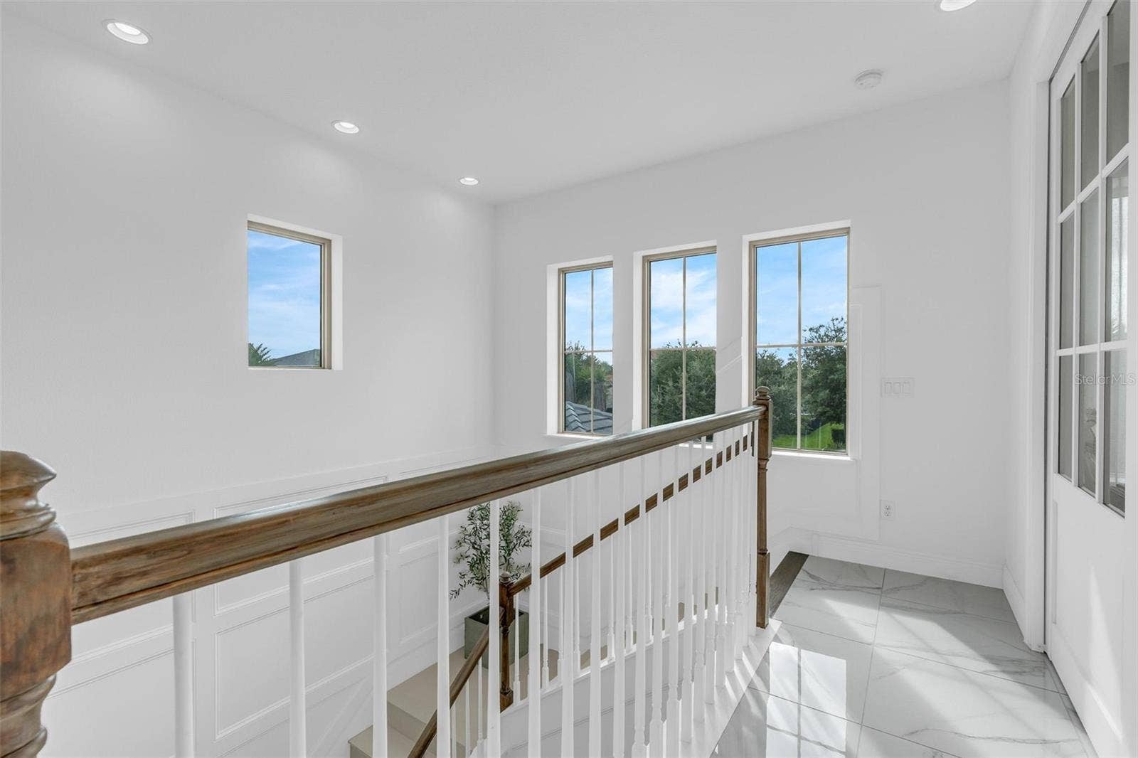 15675 PANTHER LAKE DRIVE, Winter Garden, FL 34787 15675 PANTHER LAKE DRIVE, Winter Garden, FL 34787