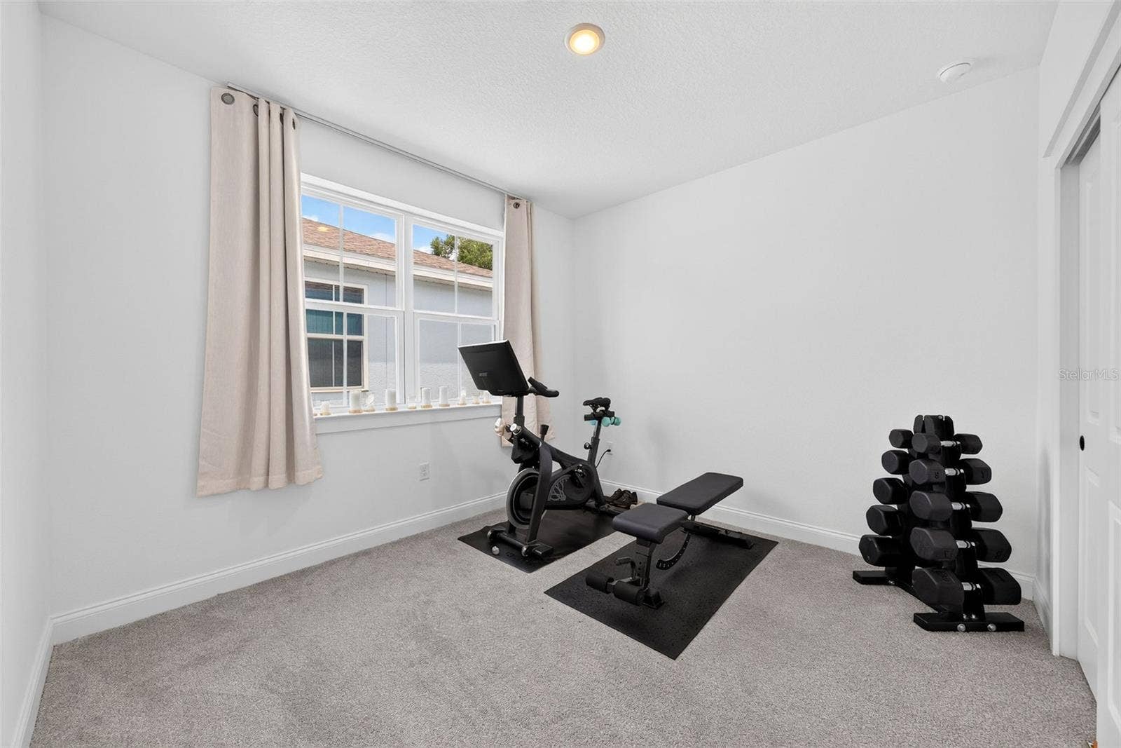 231 SEVERN WAY, Orlando, FL 32803 231 SEVERN WAY, Orlando, FL 32803
