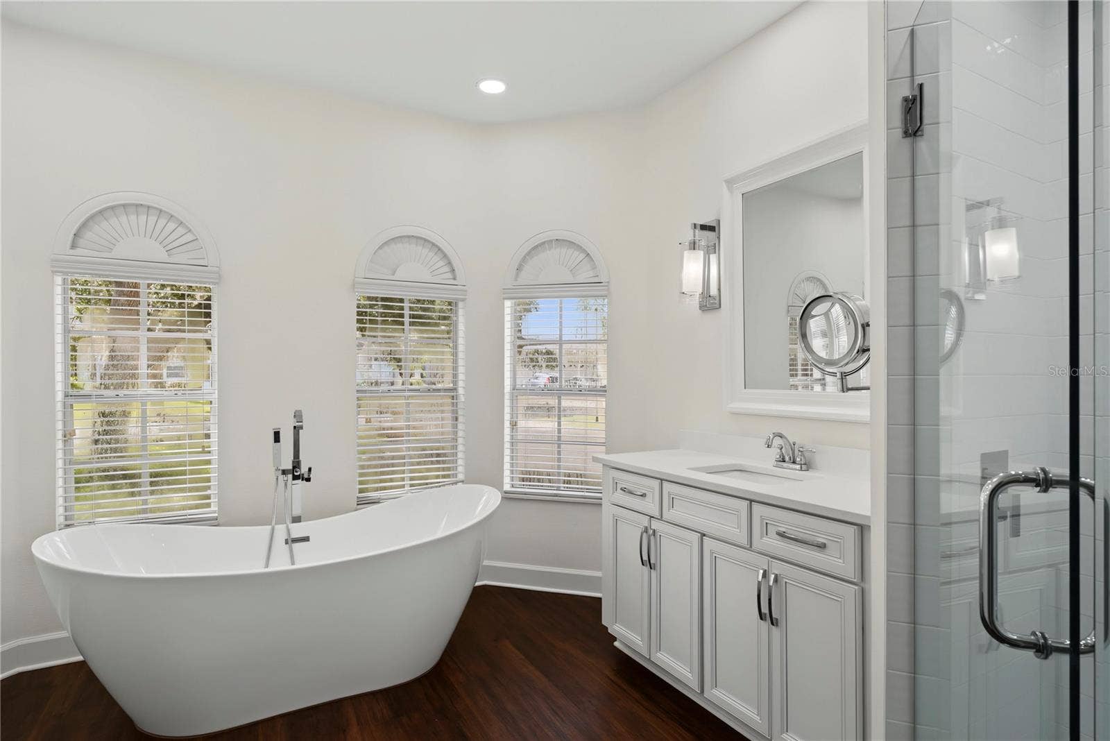 2710 REGAL PINE TRAIL, Oviedo, FL 32766 2710 REGAL PINE TRAIL, Oviedo, FL 32766