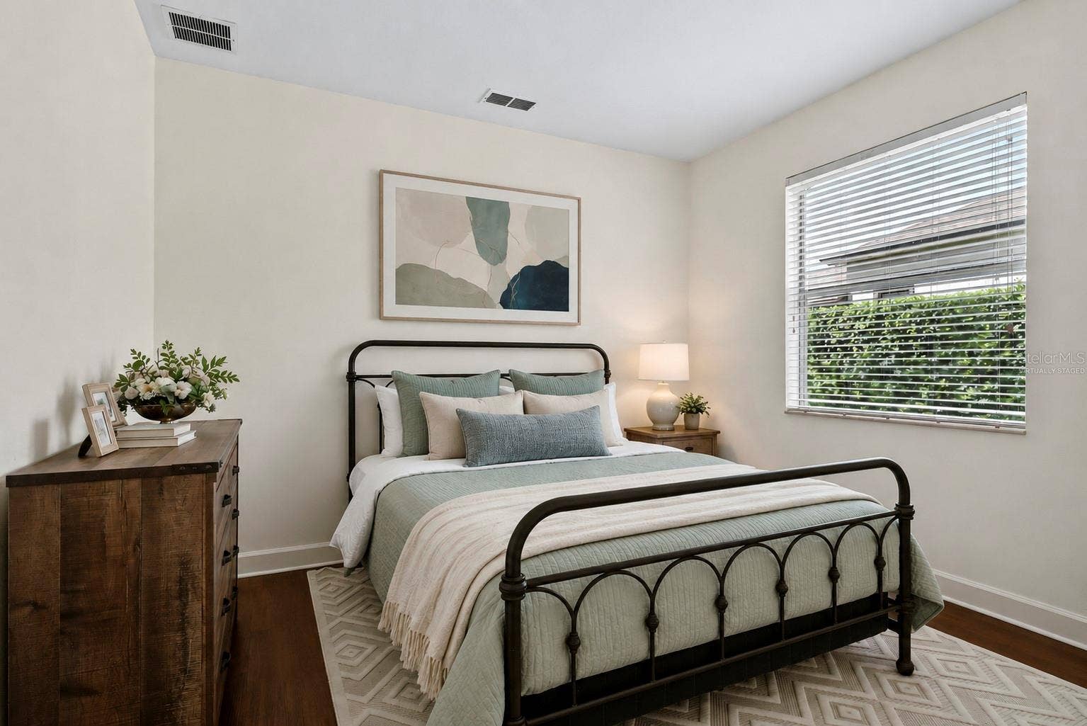 2710 REGAL PINE TRAIL, Oviedo, FL 32766 Virtually Staged