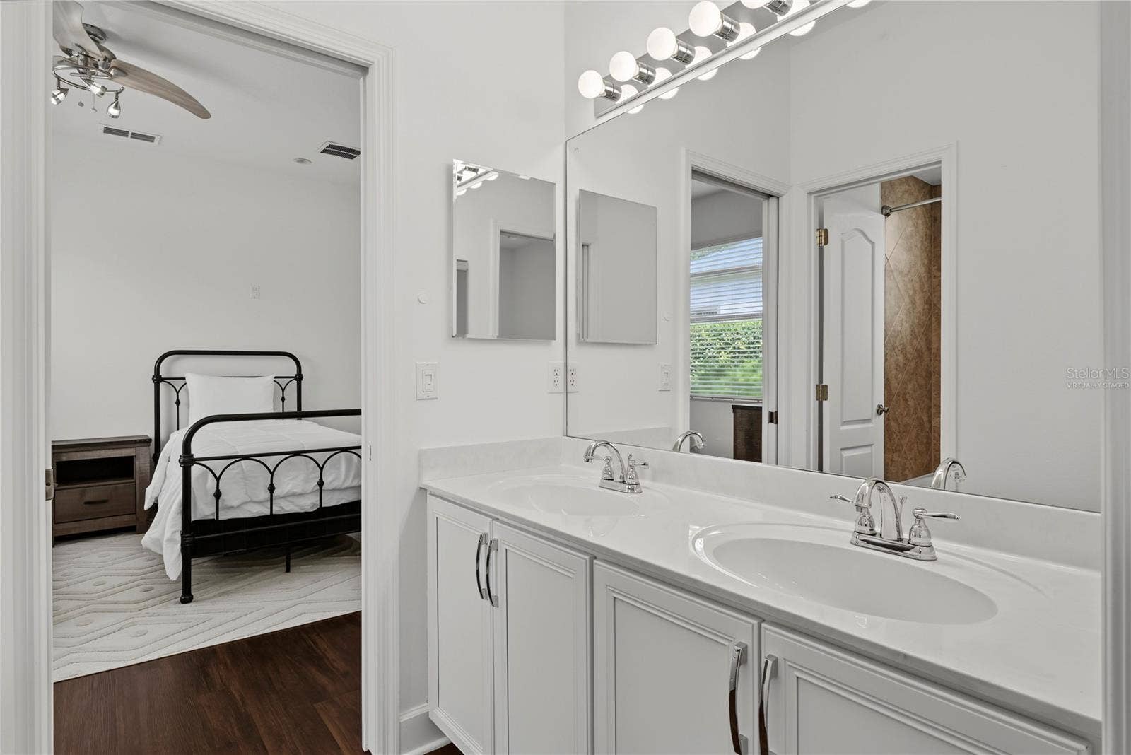 2710 REGAL PINE TRAIL, Oviedo, FL 32766 Virtually Staged