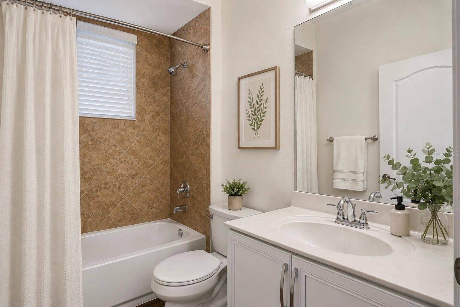 2710 REGAL PINE TRAIL, Oviedo, FL 32766 2710 REGAL PINE TRAIL, Oviedo, FL 32766