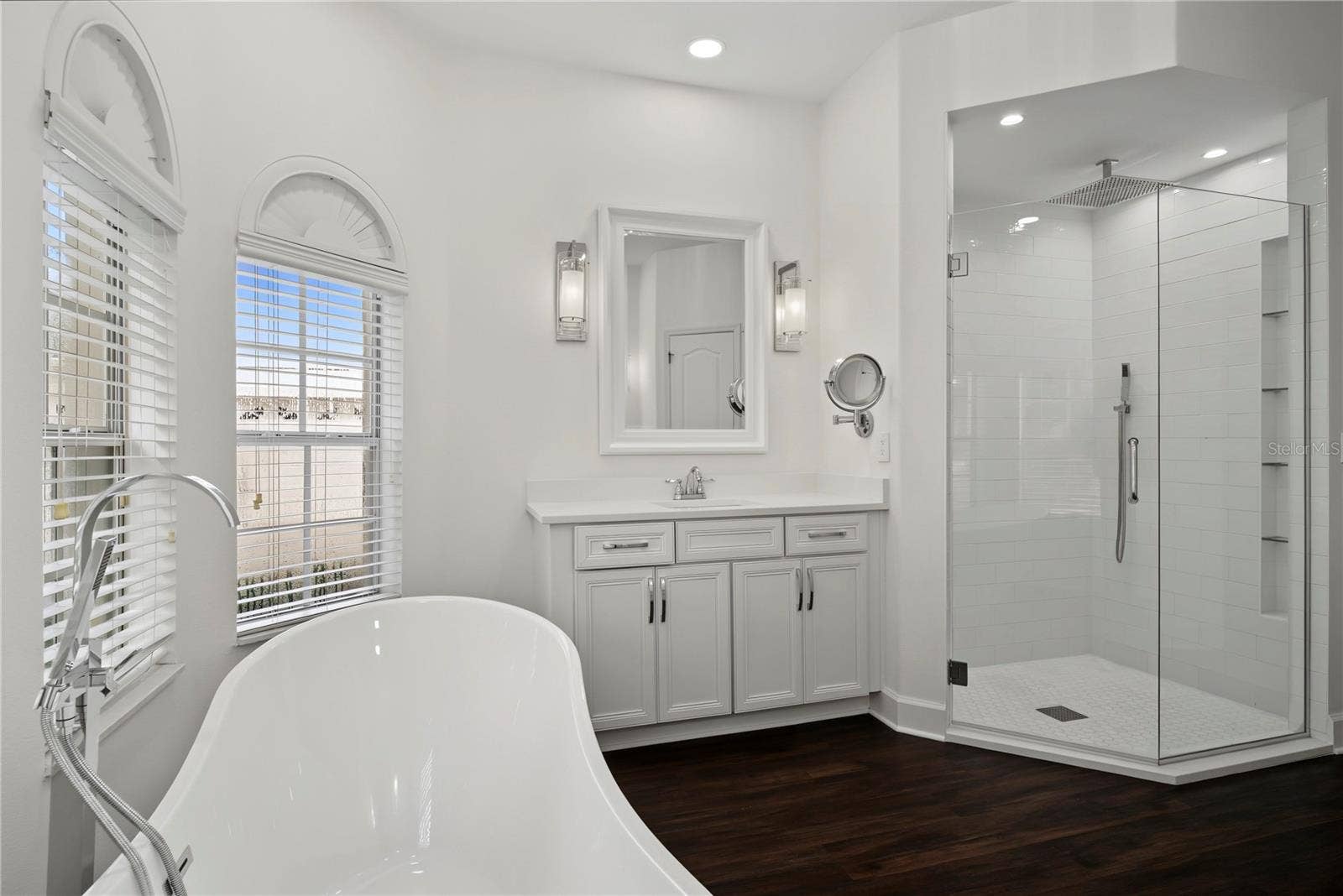 2710 REGAL PINE TRAIL, Oviedo, FL 32766 2710 REGAL PINE TRAIL, Oviedo, FL 32766