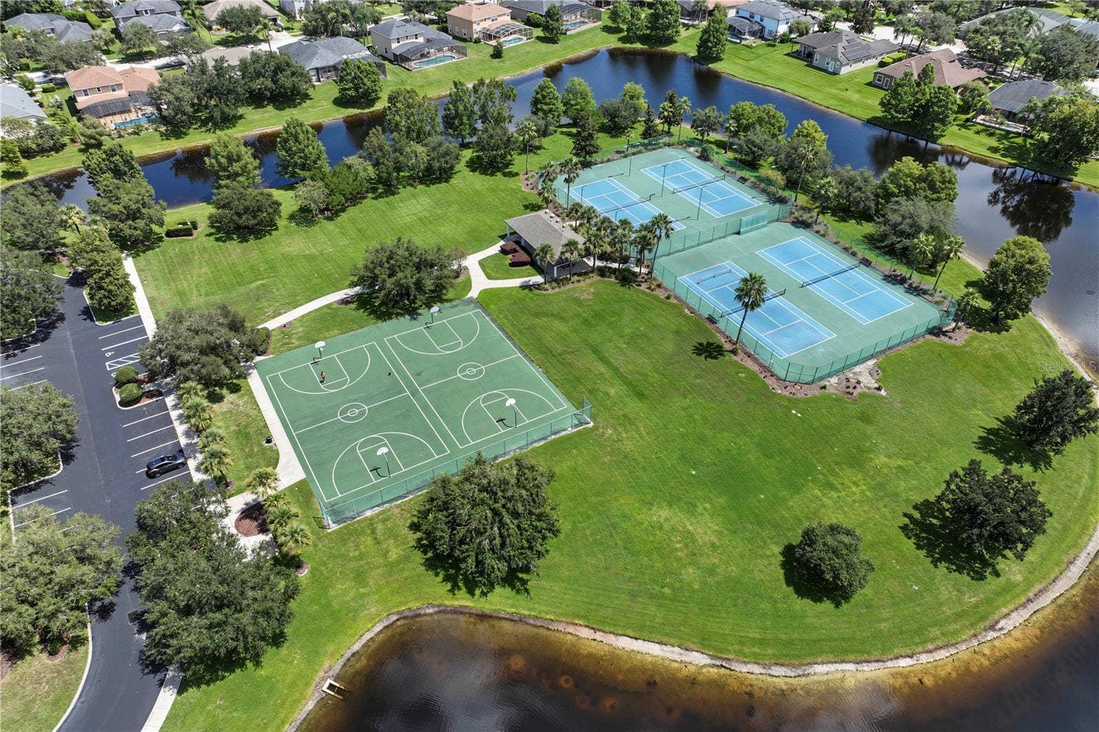 2710 REGAL PINE TRAIL, Oviedo, FL 32766 2710 REGAL PINE TRAIL, Oviedo, FL 32766