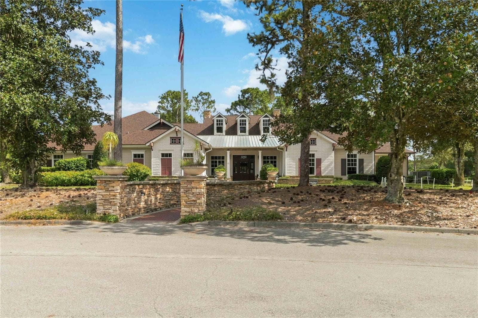 1212 VICTORIA HILLS DRIVE N, Deland, FL 32724 1212 VICTORIA HILLS DRIVE N, Deland, FL 32724