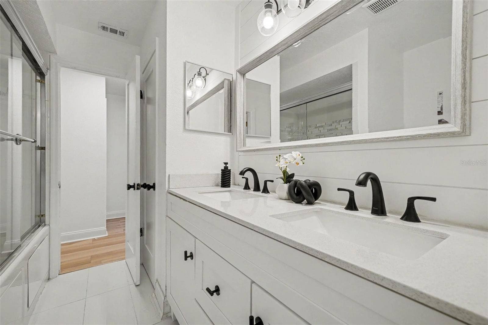 1905 BONANZA CT, Winter Park, FL 32792 1905 BONANZA CT, Winter Park, FL 32792