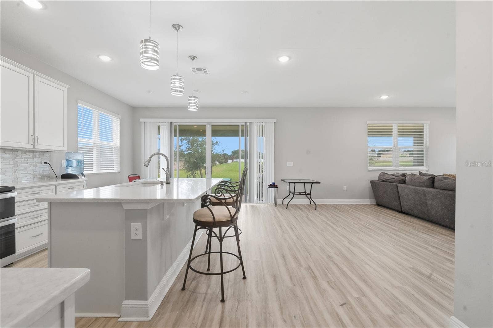 31707 BROADWATER AVENUE, Leesburg, FL 34748 31707 BROADWATER AVENUE, Leesburg, FL 34748