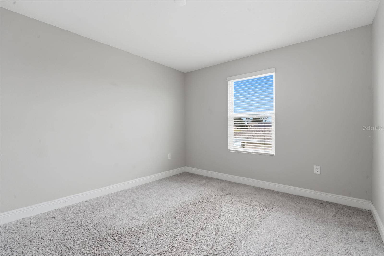 31707 BROADWATER AVENUE, Leesburg, FL 34748 31707 BROADWATER AVENUE, Leesburg, FL 34748