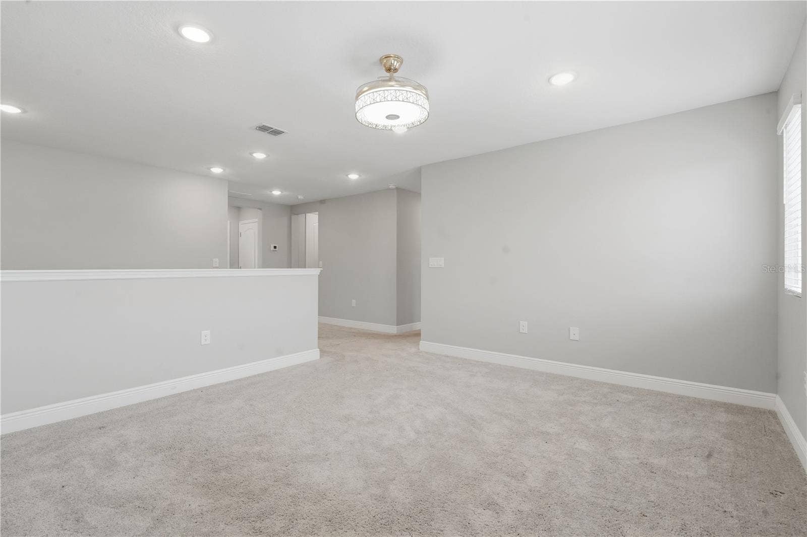 31707 BROADWATER AVENUE, Leesburg, FL 34748 31707 BROADWATER AVENUE, Leesburg, FL 34748
