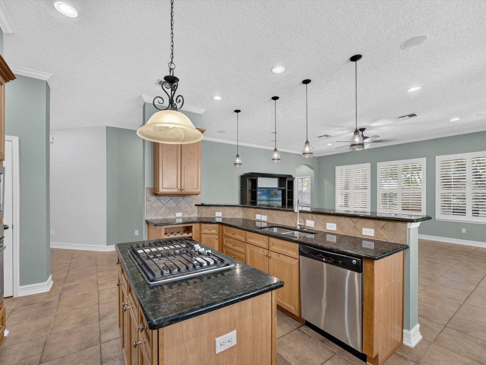 112 BEDFORD COURT, Deland, FL 32724