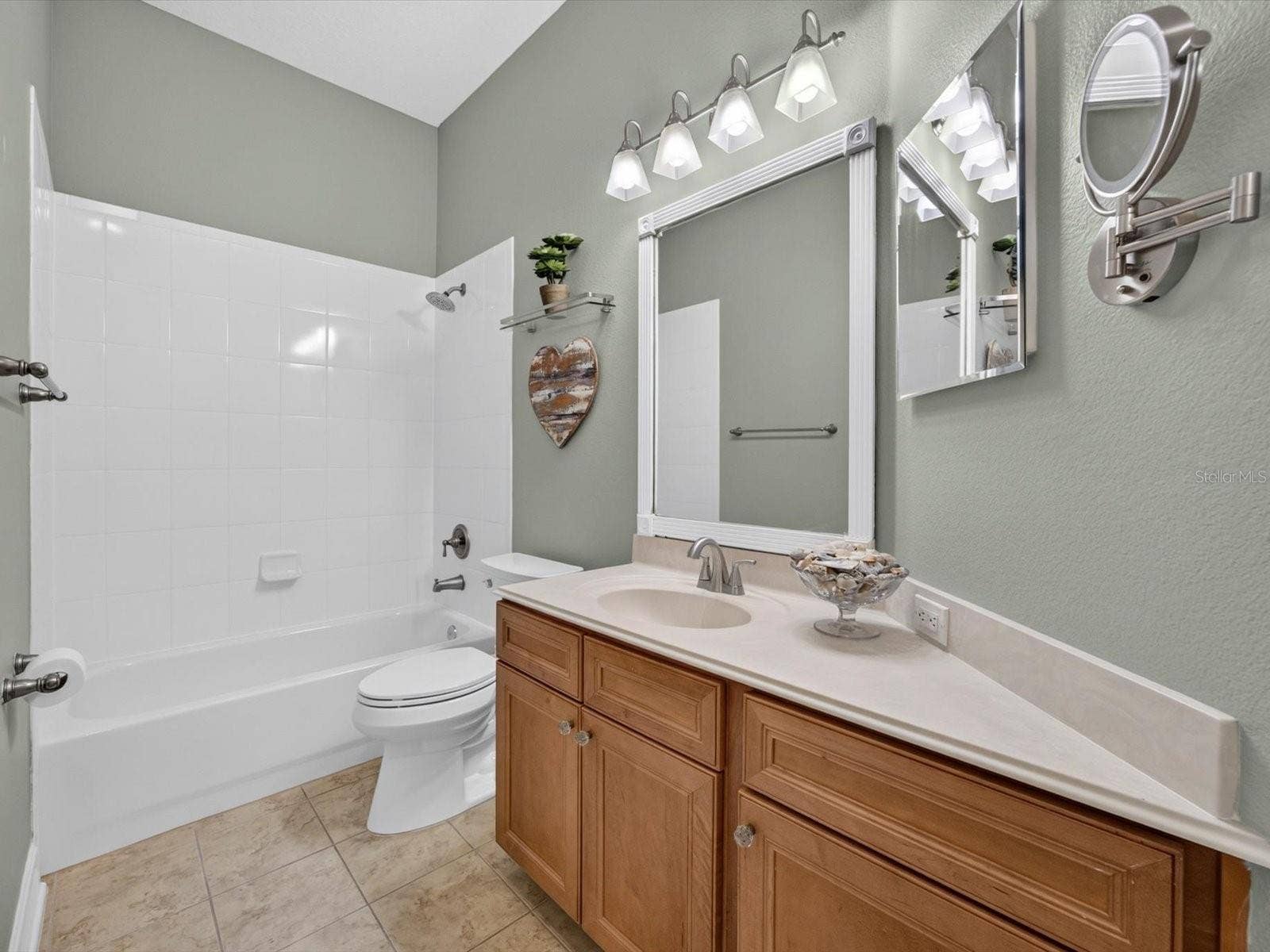 112 BEDFORD COURT, Deland, FL 32724