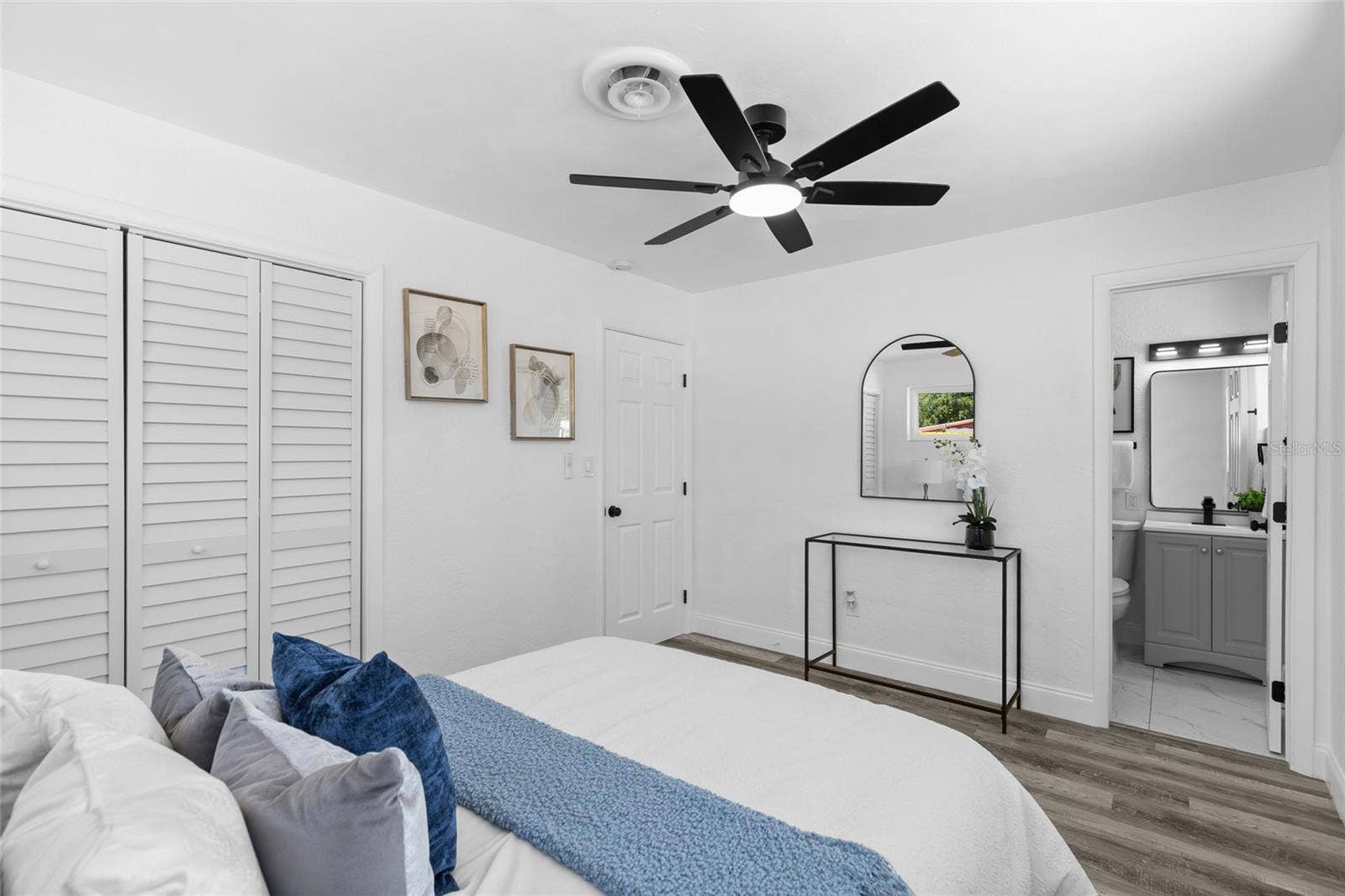 primary suite