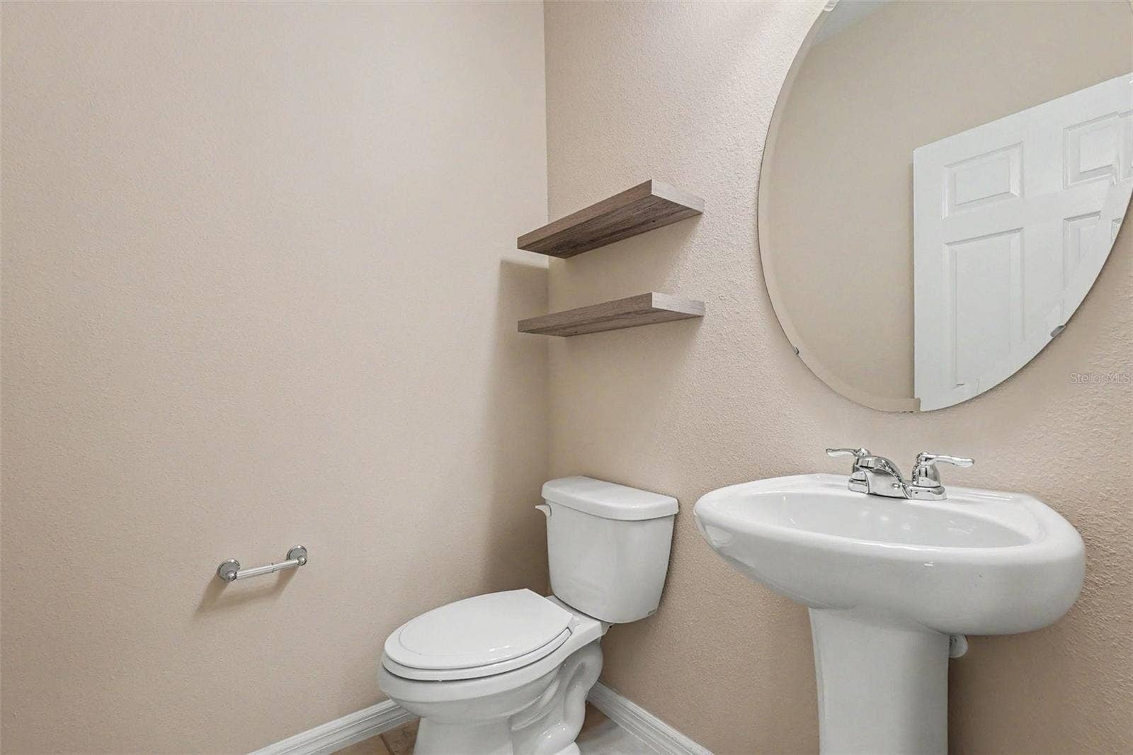 5117 LEVANA STREET, Palmetto, FL 34221 5117 LEVANA STREET, Palmetto, FL 34221