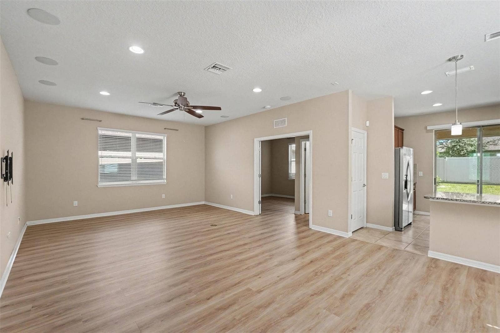 5117 LEVANA STREET, Palmetto, FL 34221 5117 LEVANA STREET, Palmetto, FL 34221