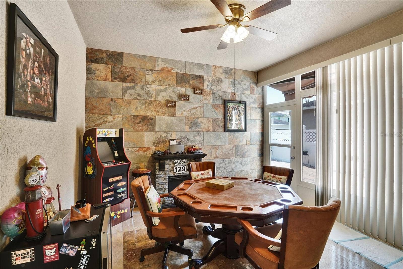 8111 PACIFIC LOON STREET, Winter Garden, FL 34787 Enclosed Patio