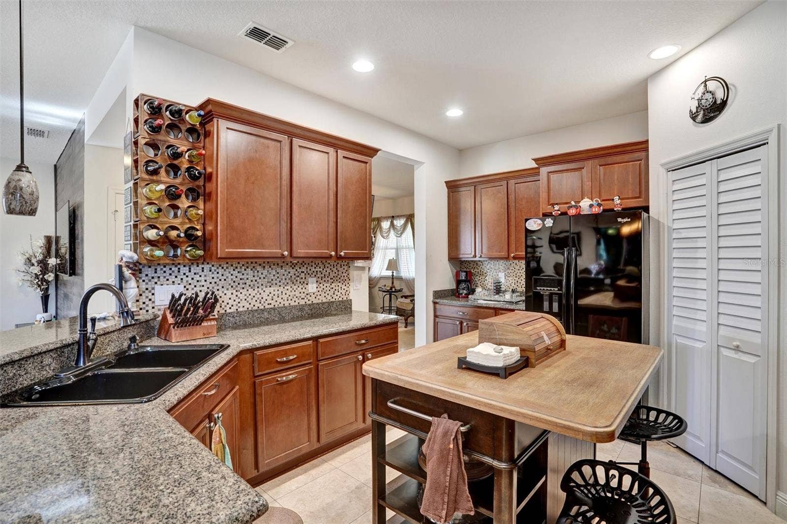 8111 PACIFIC LOON STREET, Winter Garden, FL 34787 Kitchen