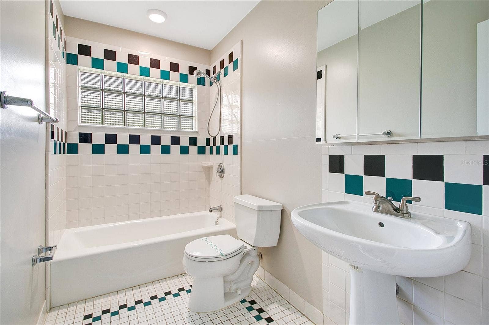 1955 ELAND AVENUE, Winter Park, FL 32789 1955 ELAND AVENUE, Winter Park, FL 32789